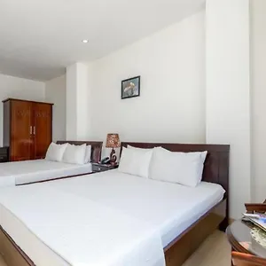 Hotel Lotus Rock