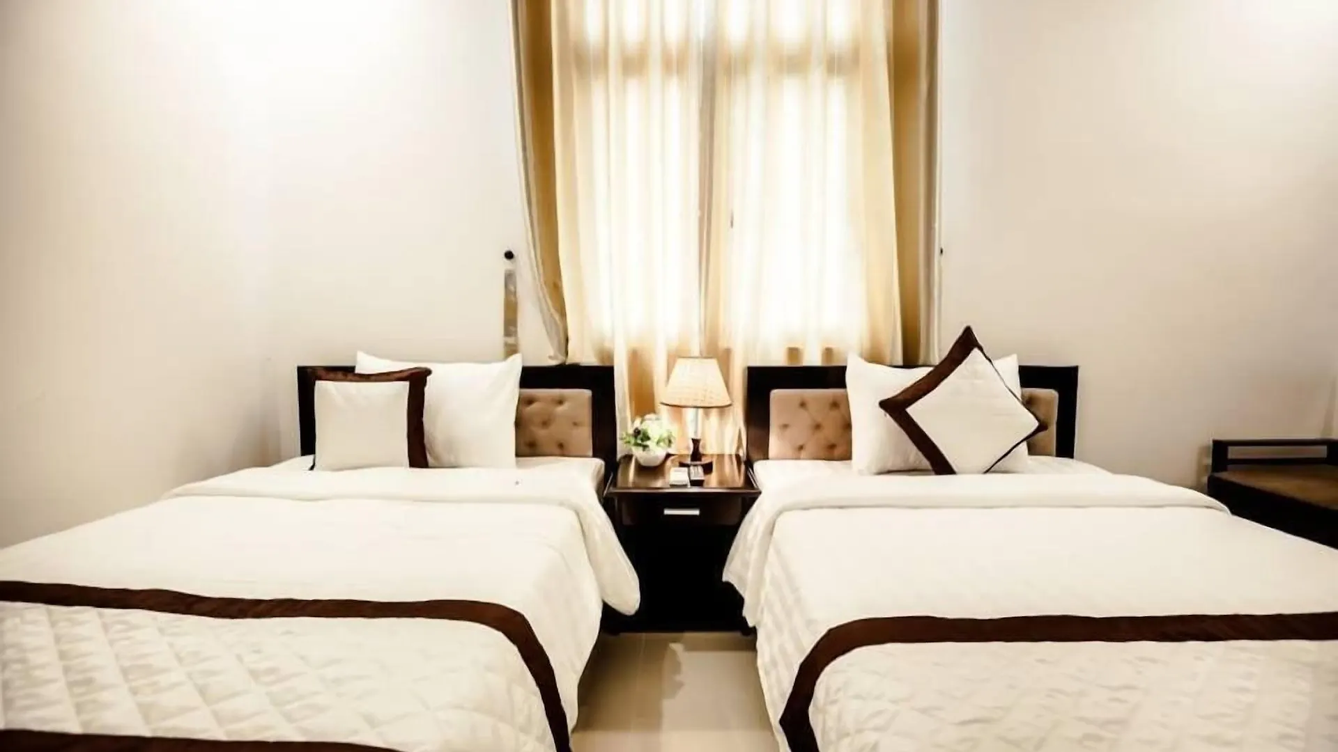 Night Sky Hotel Da Nang 2*,  Vietnam