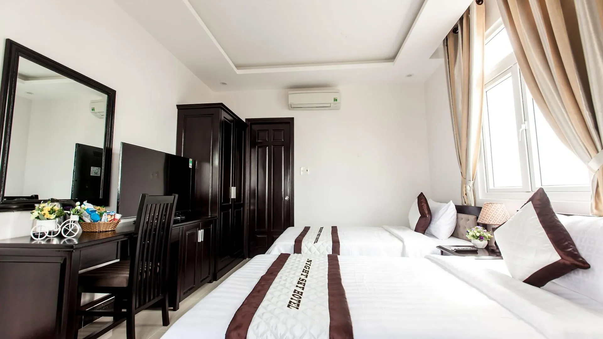 **  Night Sky Hotel Da Nang Vietnam